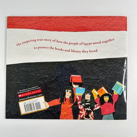 2/$6 Hands Around the Library book by Susan L. Roth-Protecting Egypt’s Books - Picture 7 of 11